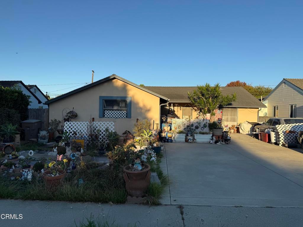 561 Brent Street, Ventura