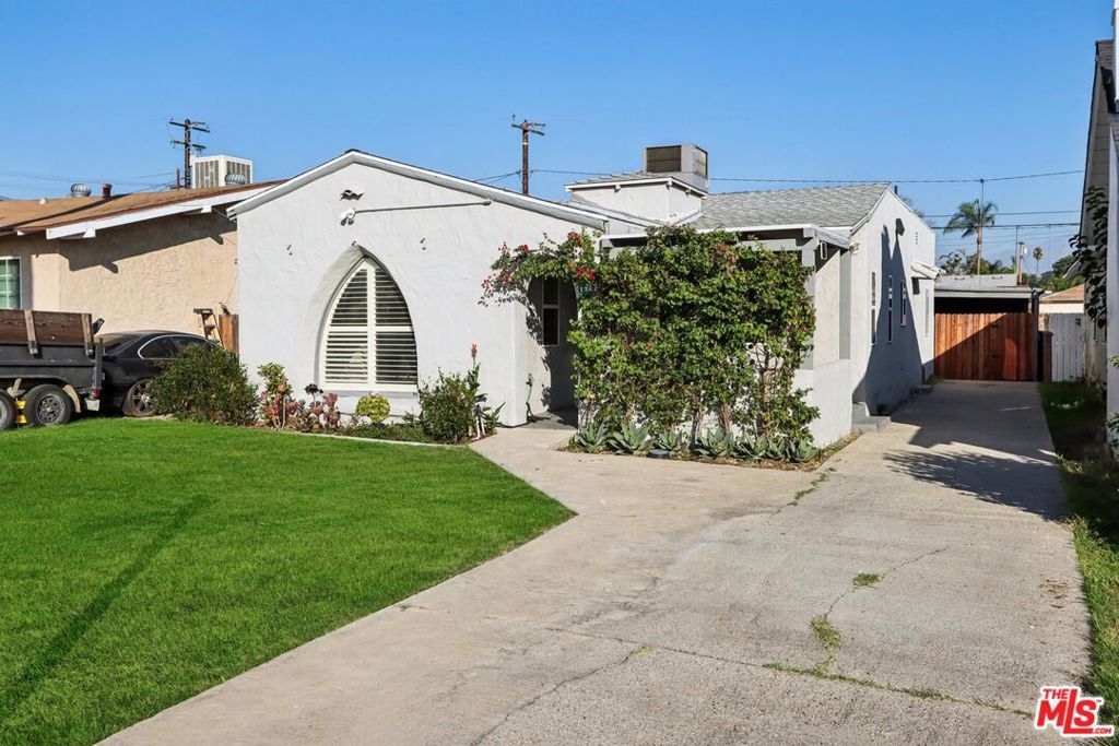 Photo of Listing #25611727