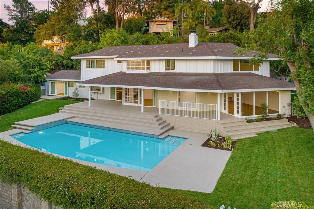 Photo of Listing #SR25244404