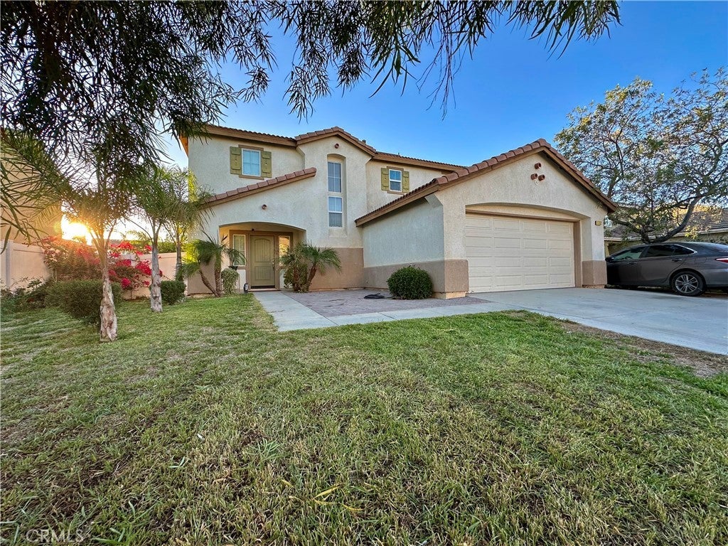 Photo of Listing #IV25249278