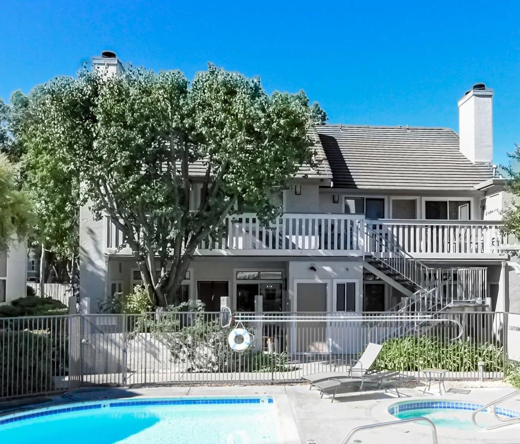 Photo of Listing #ML82025831