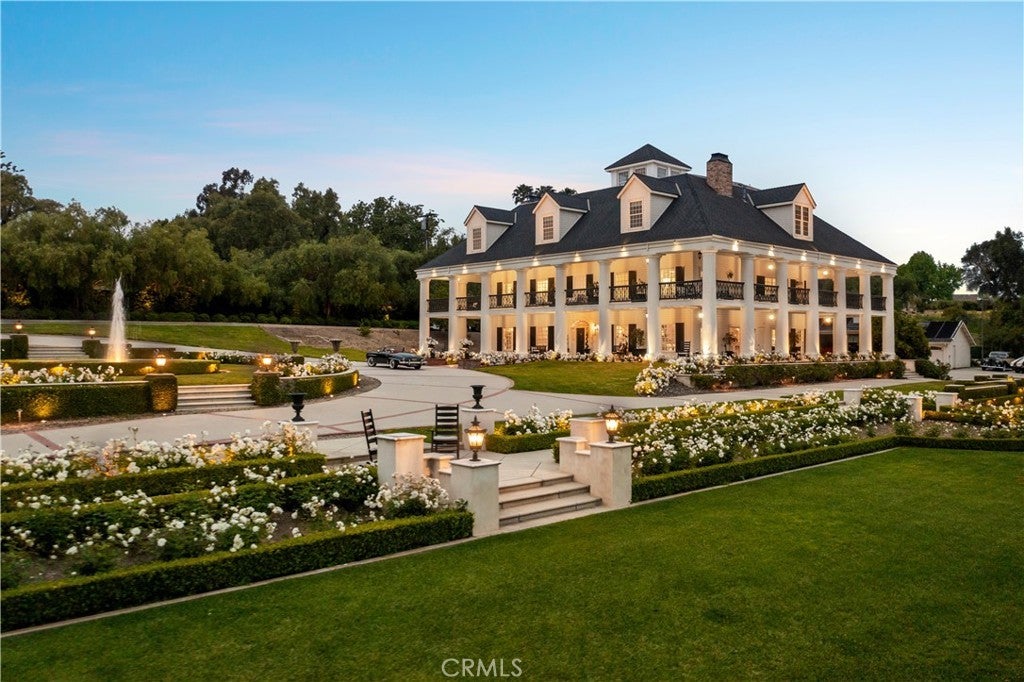 Photo of Listing #SR25249381