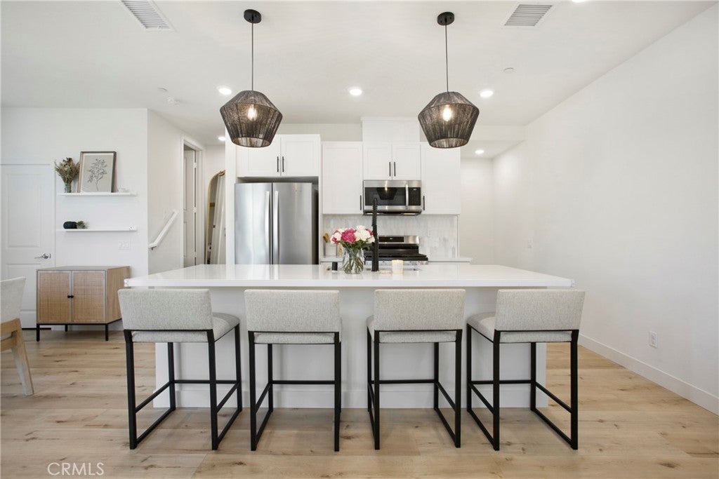 Photo of Listing #PW25247785