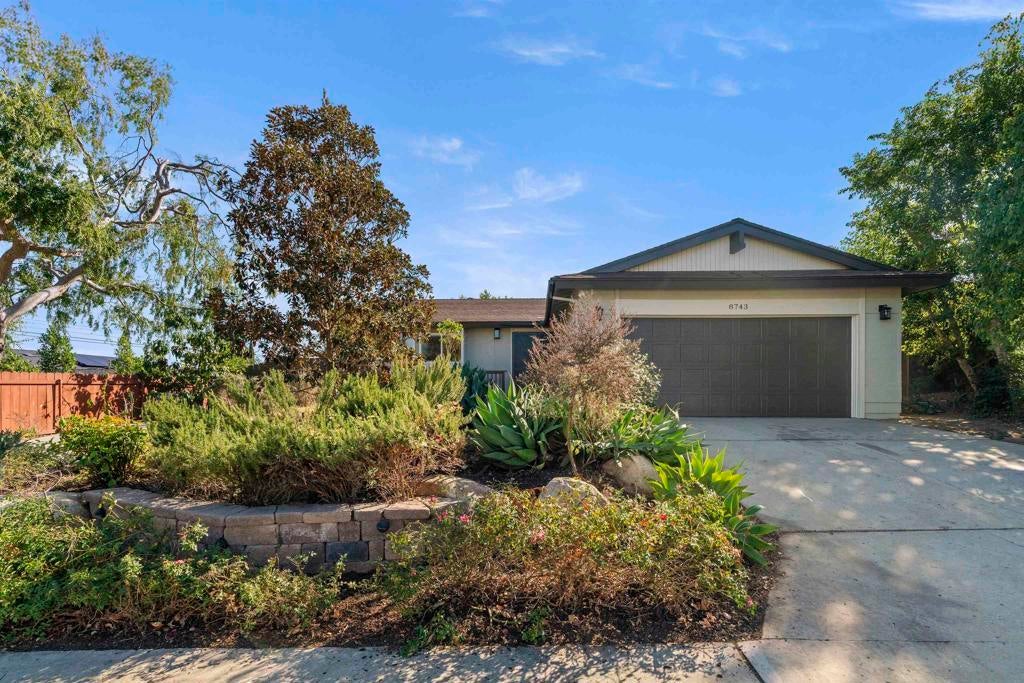 8743 Rumson Dr, Santee