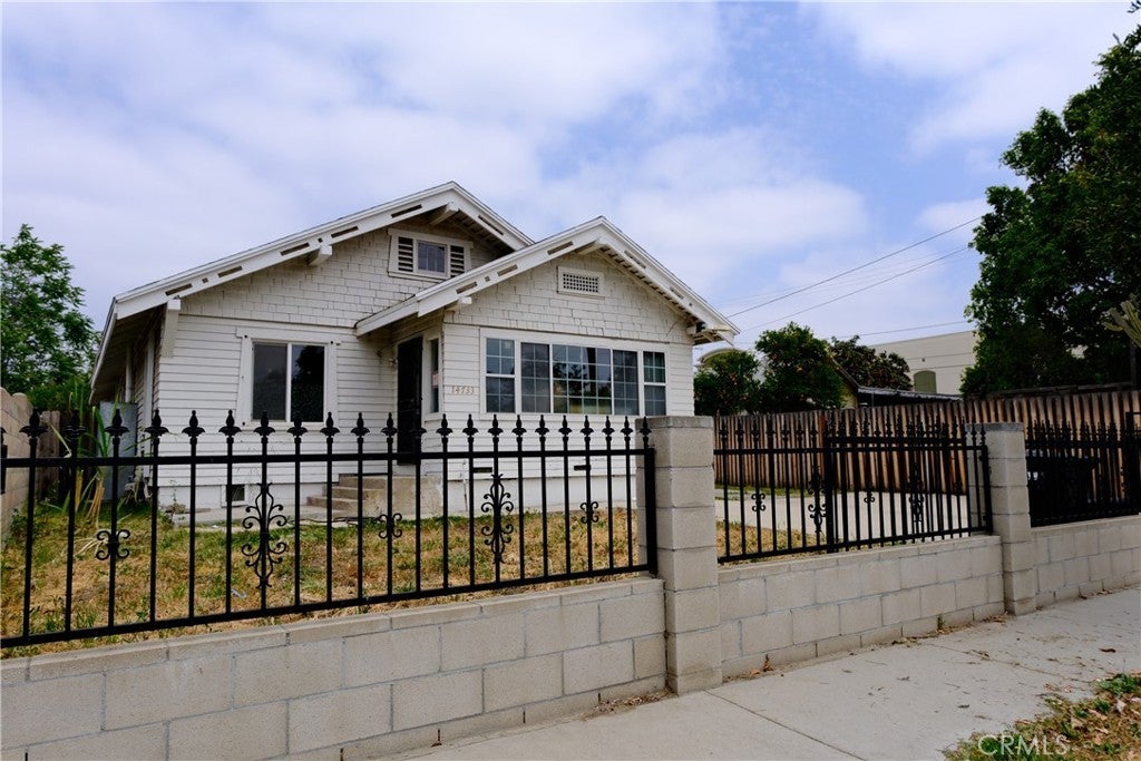 14733 Clark, Baldwin Park