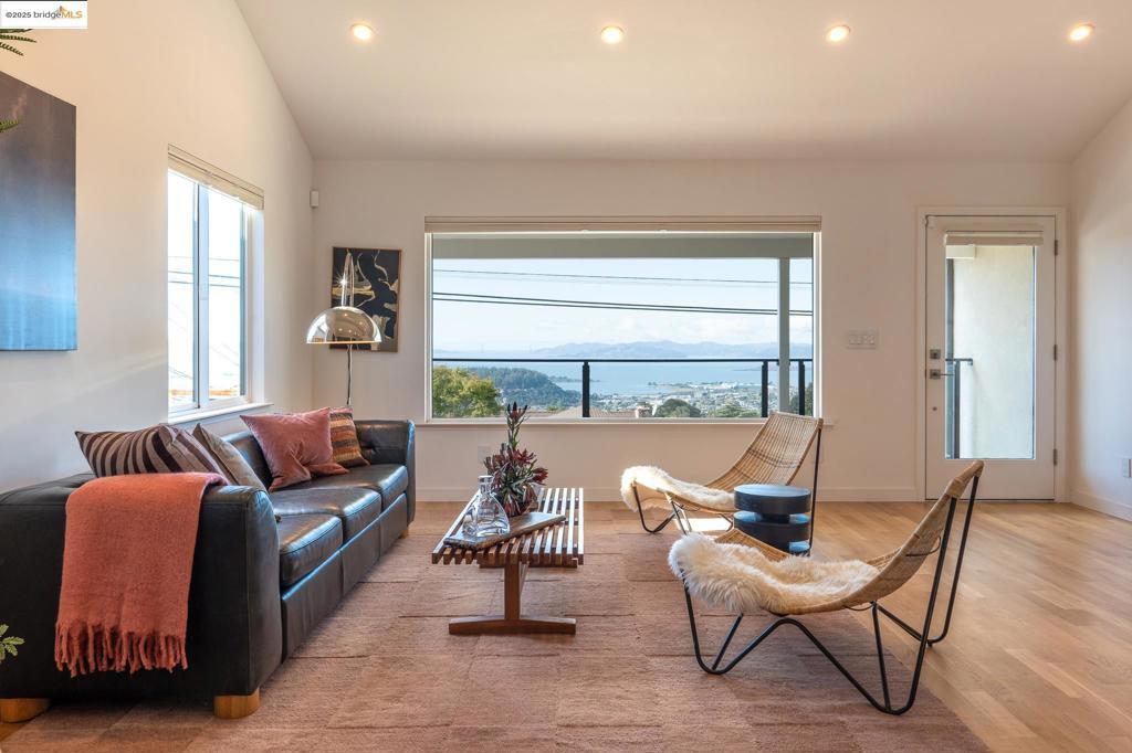 Photo of Listing #41116091