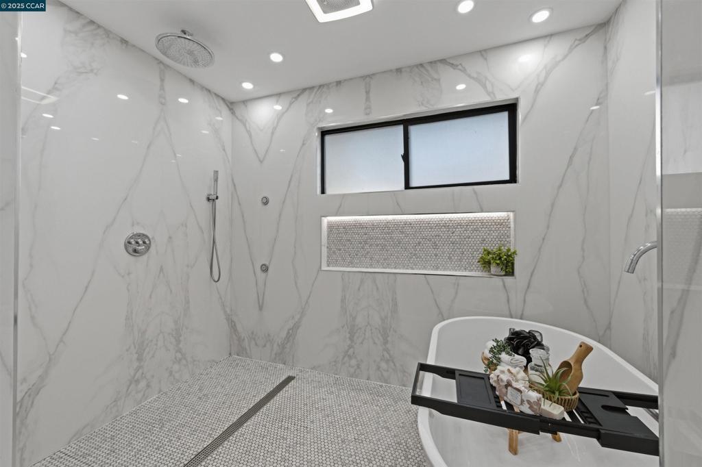 305 Windstream Place, Danville