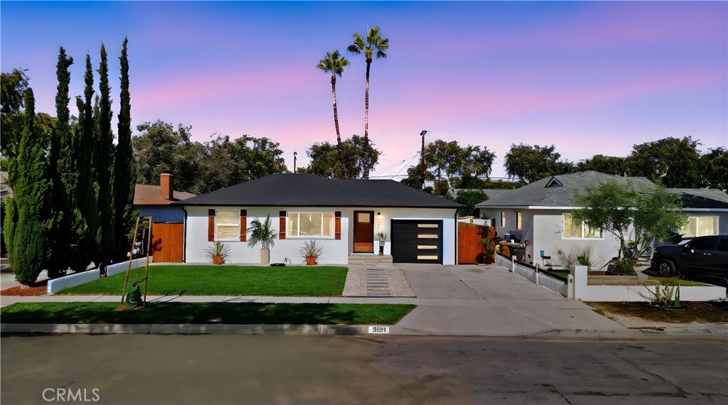 Photo of Listing #PW25249097