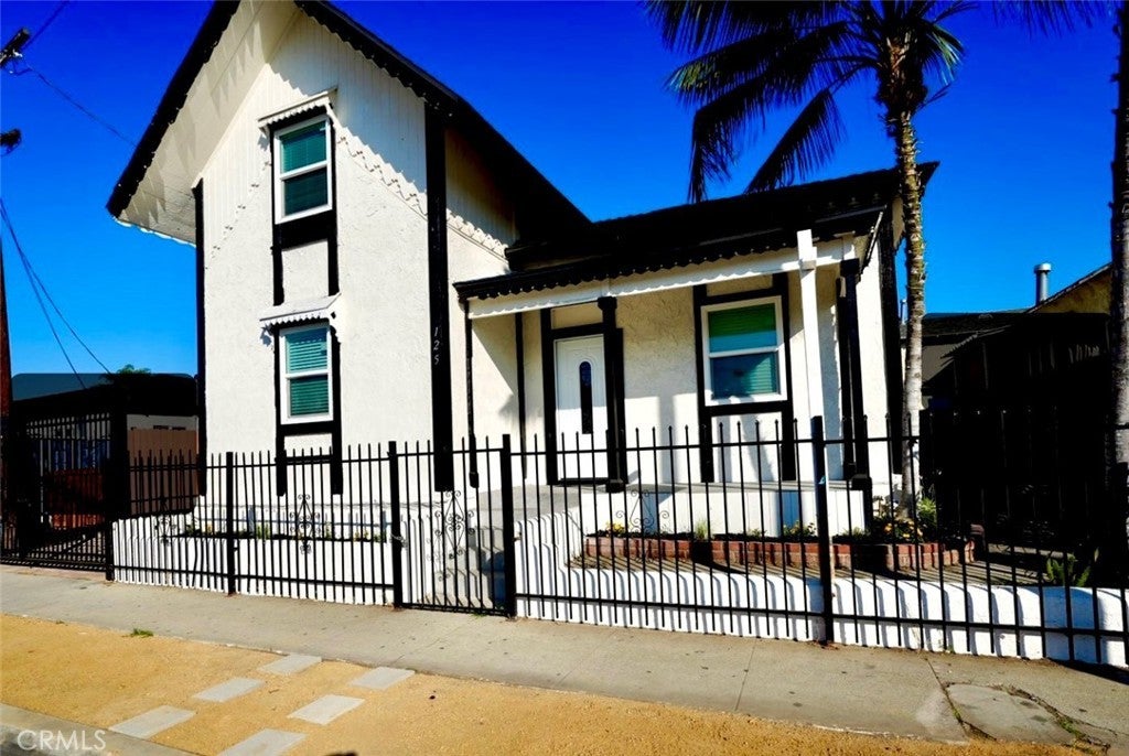 Photo of Listing #DW25249504