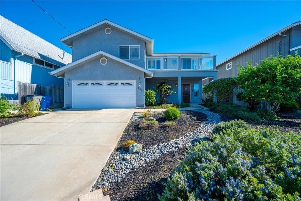 590 Downing Street, Morro Bay