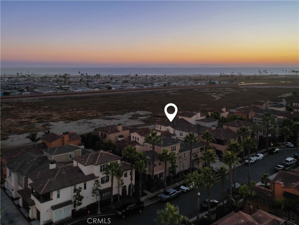 8438 Hibiscus, Huntington Beach