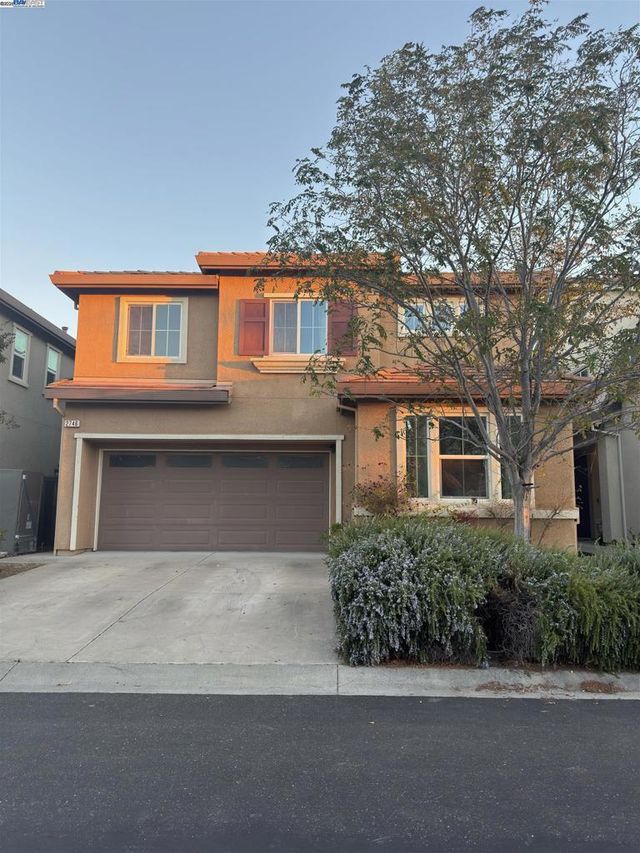 2746 Gracie Pl, Fairfield