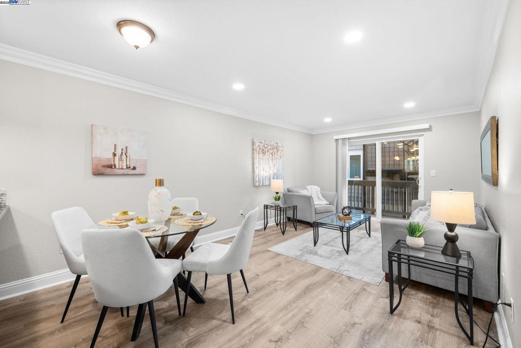 3841 Vineyard Avenue 18 / B, Pleasanton