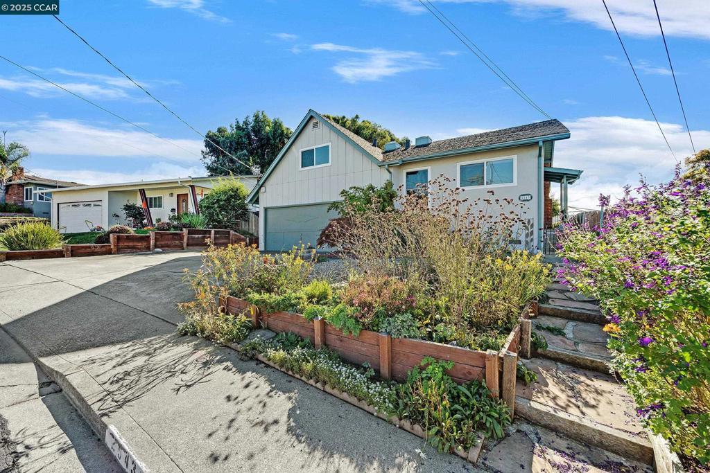 Photo of Listing #41116140