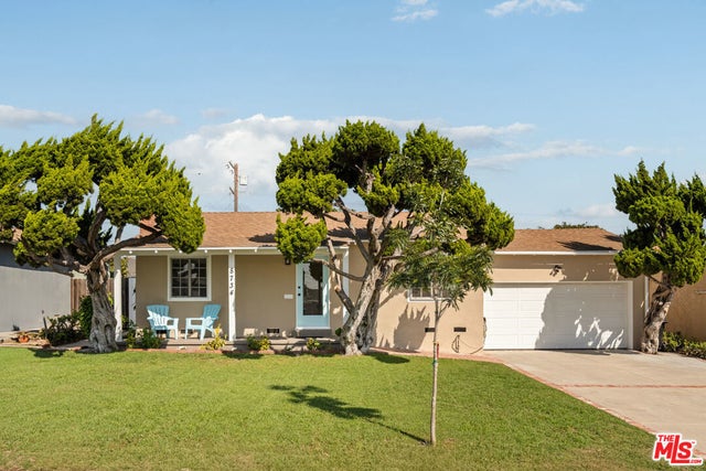 8734 Airlane Avenue, Los Angeles