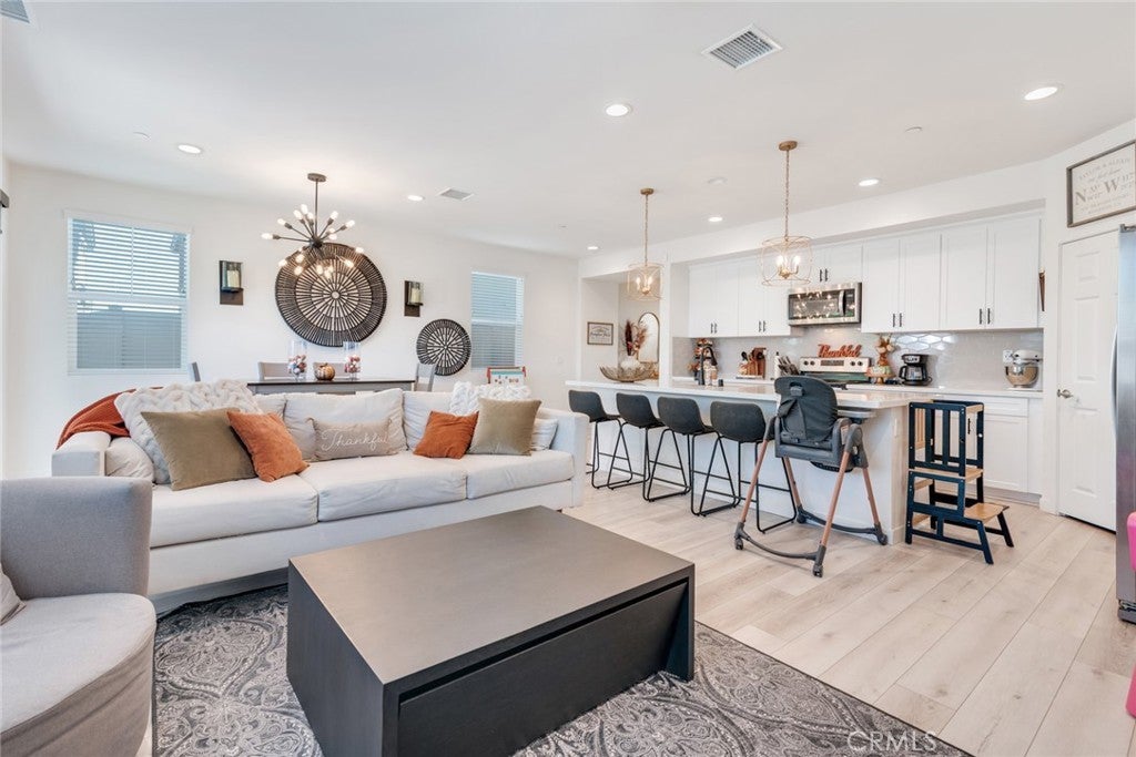 Photo of Listing #IG25249778