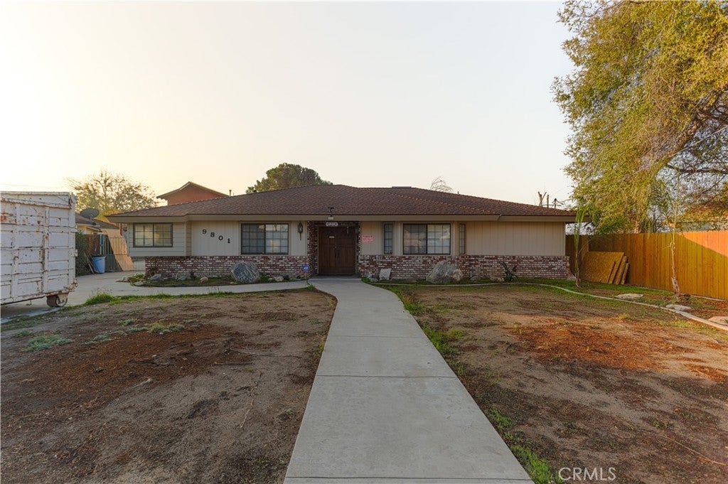 9801 Glenn, Bakersfield