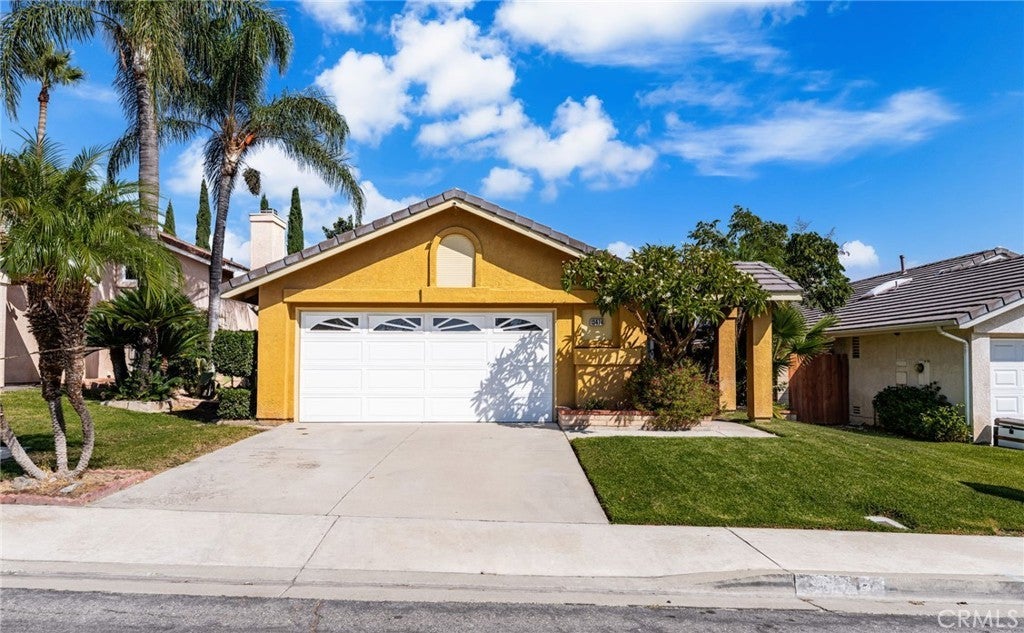 Photo of Listing #CV25243797