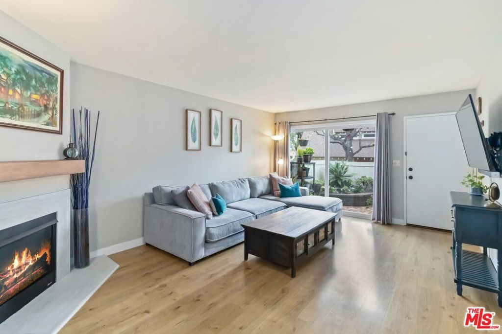 Photo of Listing #25612749