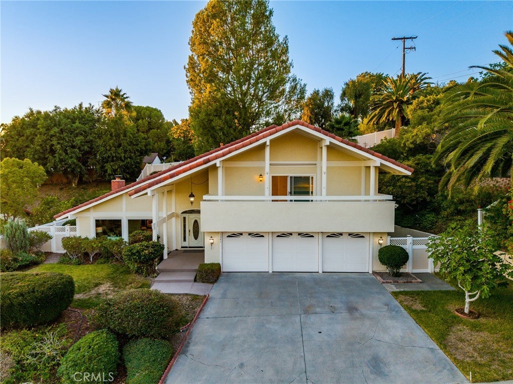 13241 Orange Knoll, North Tustin