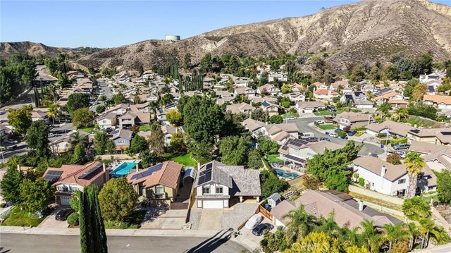 28647 Visco Court, Saugus