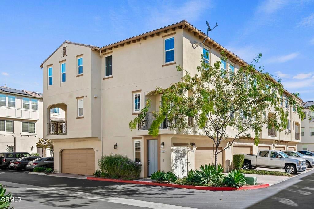 Photo of Listing #V1-33151