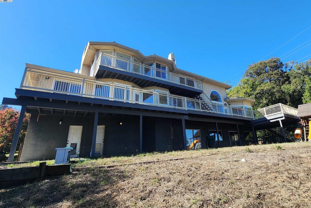 Photo of Listing #41116235