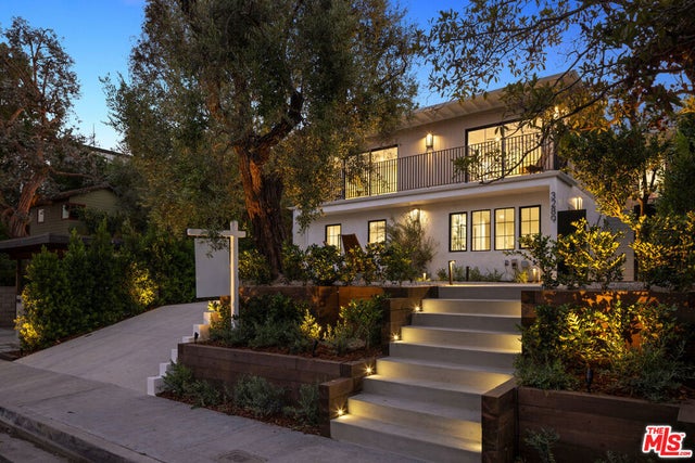 3289 Kelton Avenue, Los Angeles