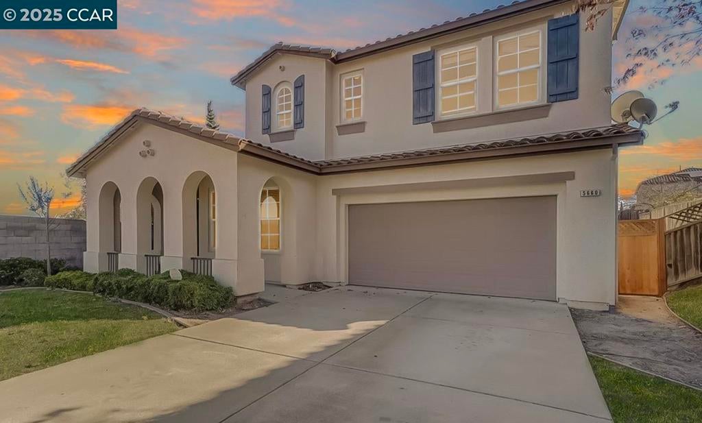 Photo of Listing #41116259