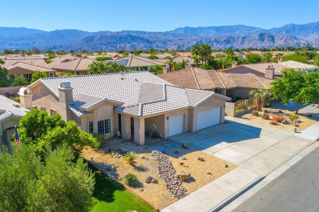 74119 Academy Lane, Palm Desert