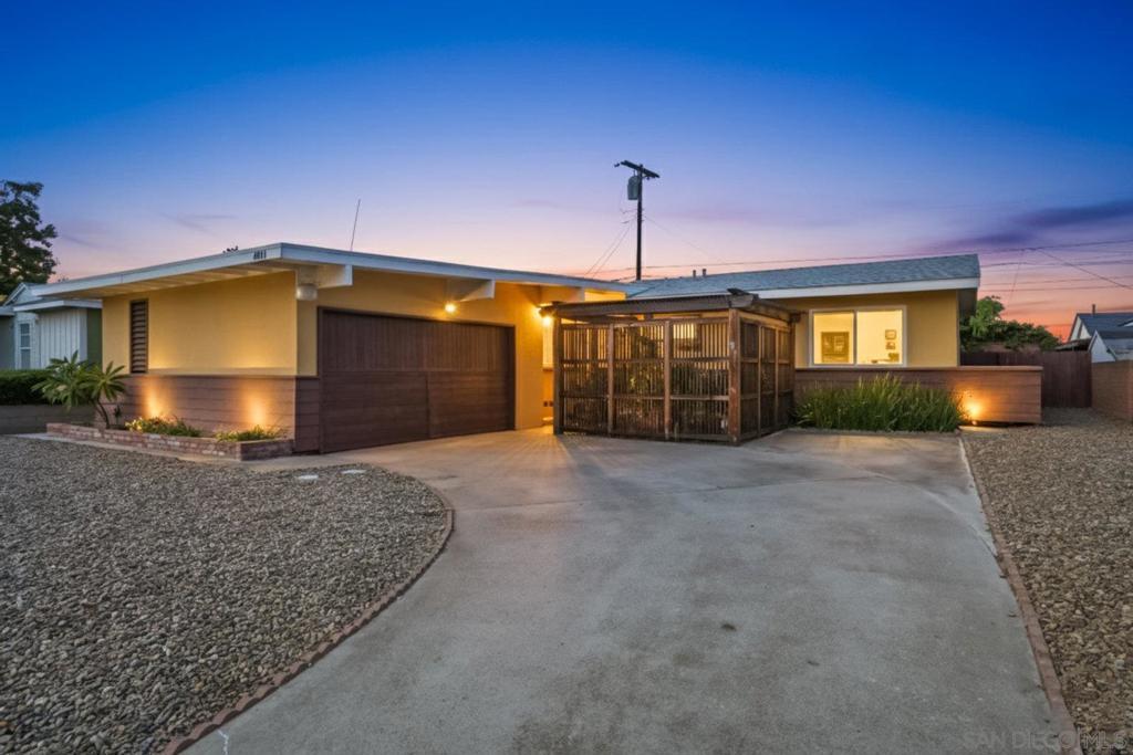 6818 Carthage St, San Diego