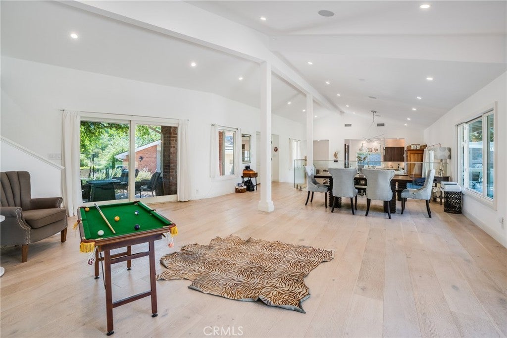 Photo of Listing #SR25236875