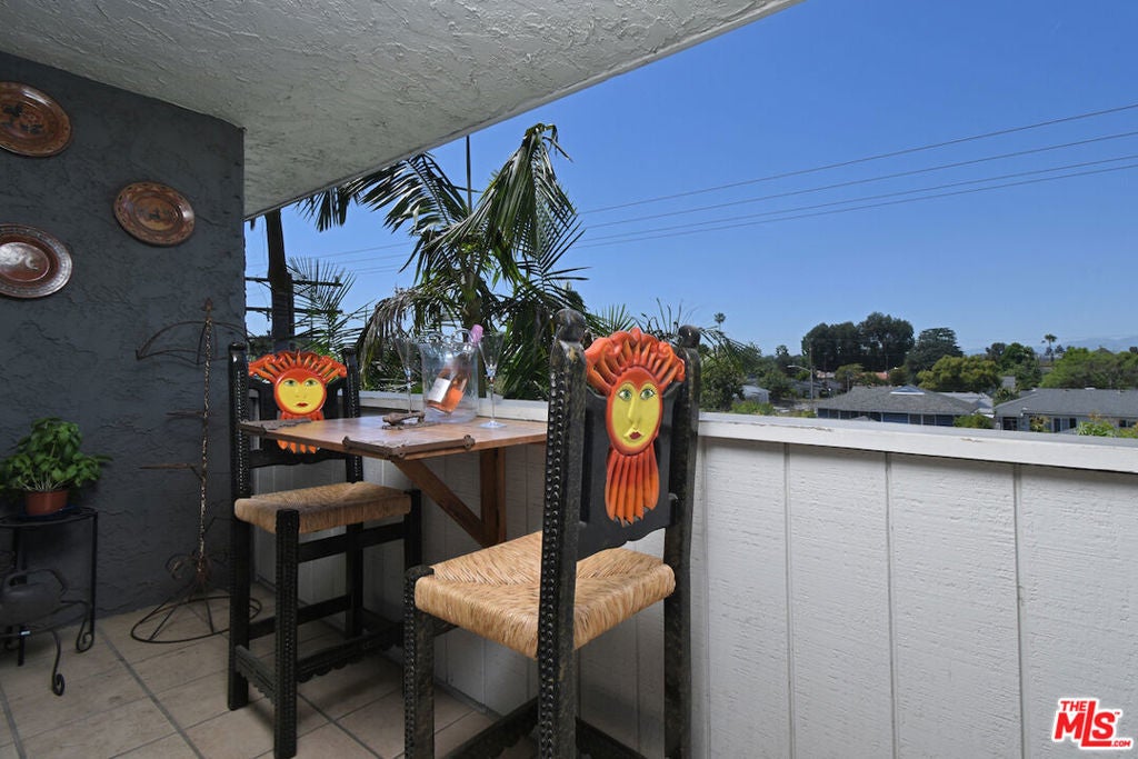 Photo of Listing #25613207