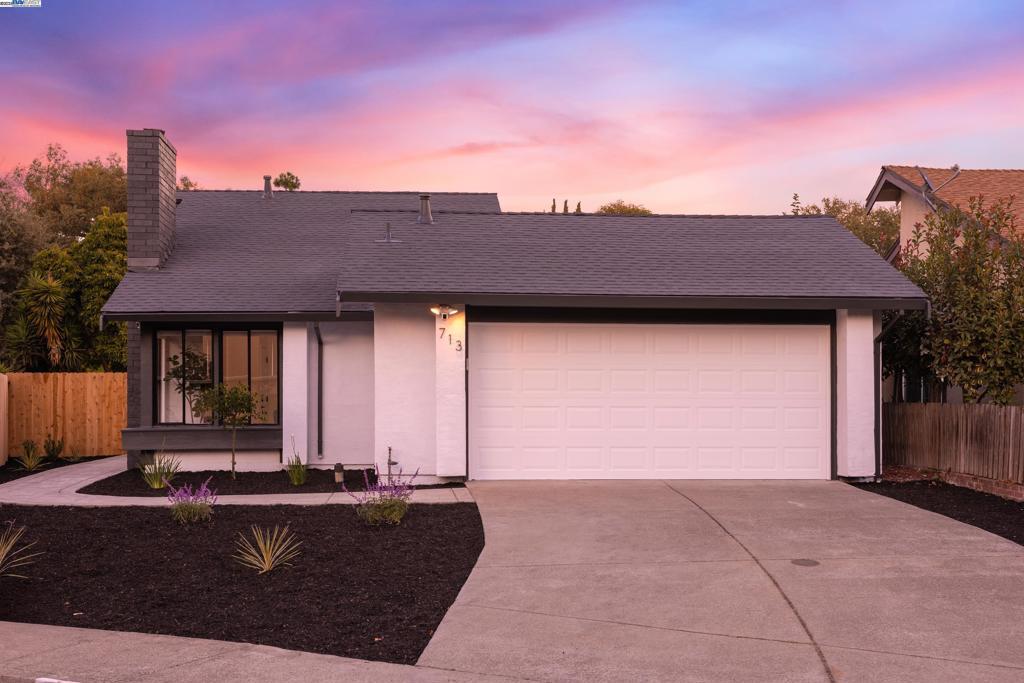 Photo of Listing #41116309