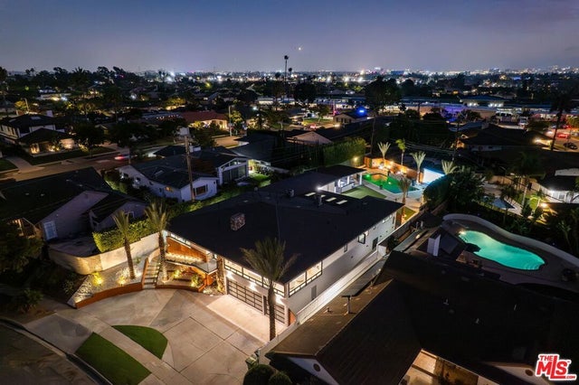 5328 W 62nd Street, Los Angeles