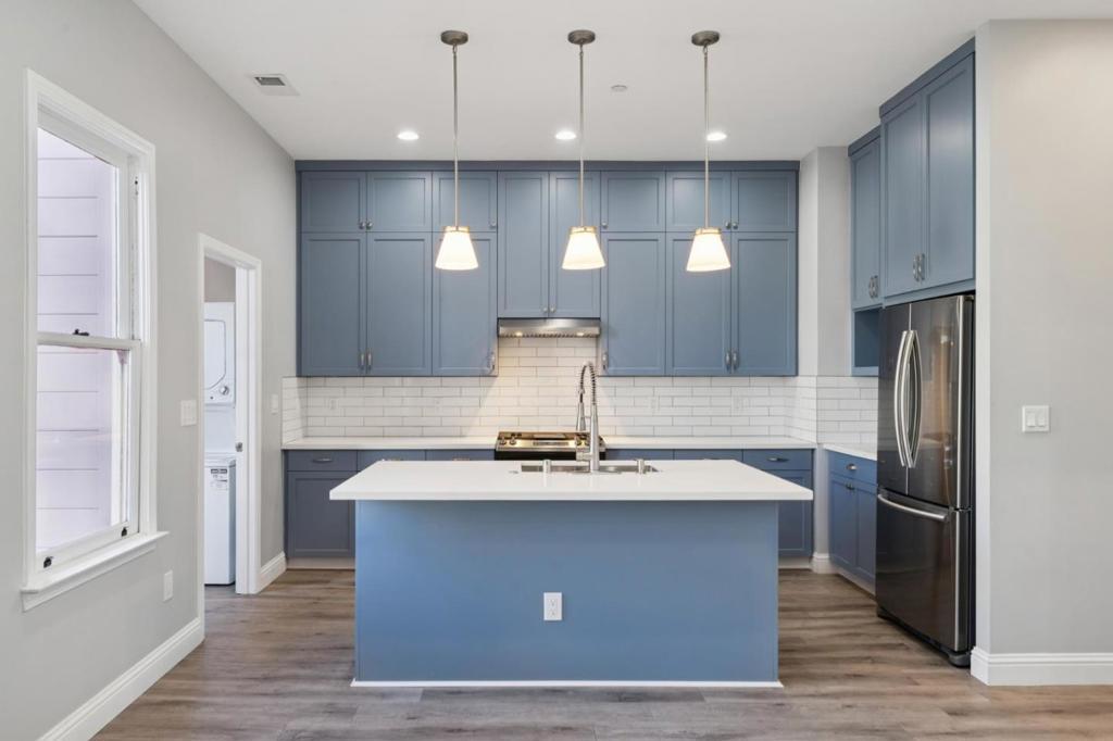 Photo of Listing #ML82026399