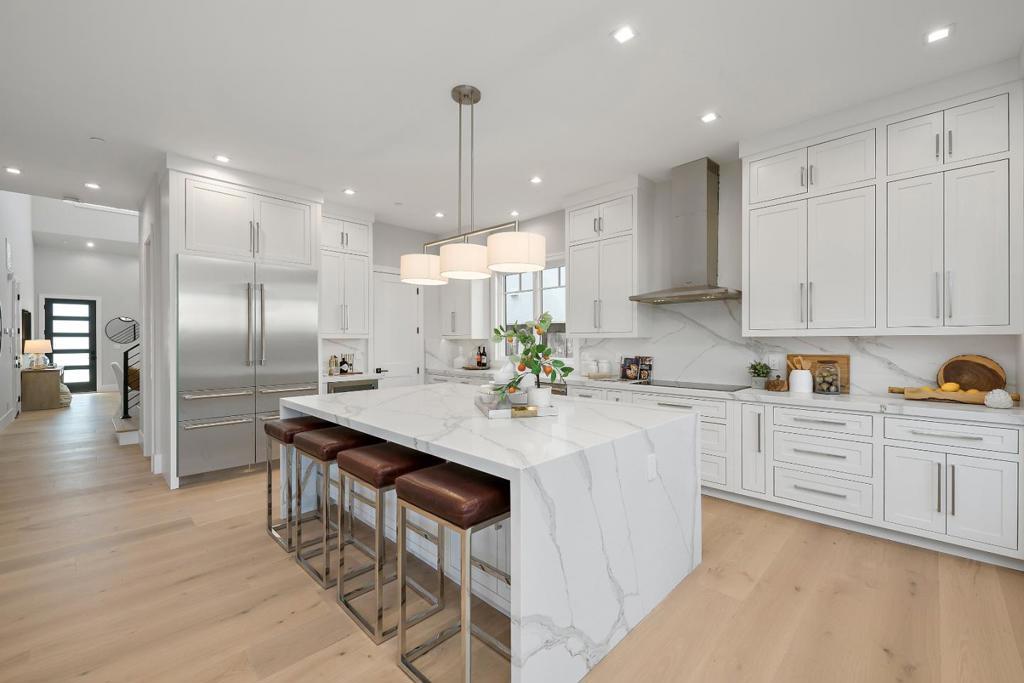 Photo of Listing #ML82026293