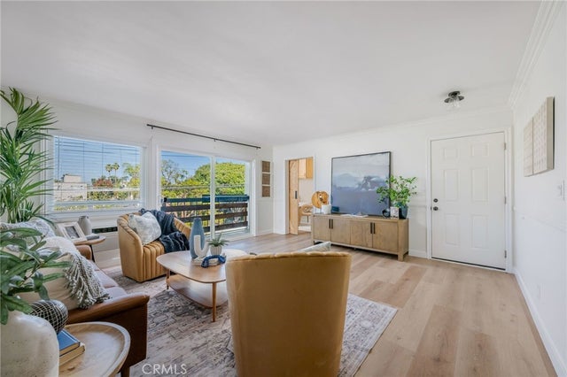 2844 3rd St # 210, Long Beach