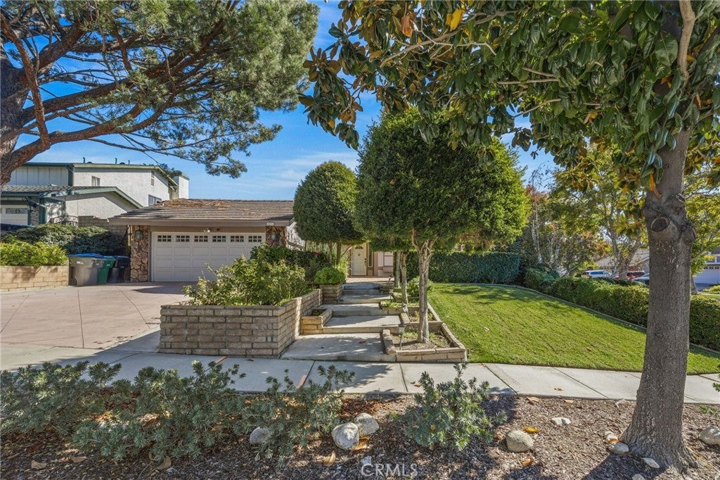 Photo of Listing #IG25250921