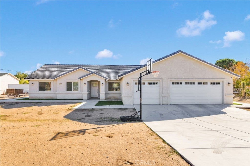 10535 7th, Hesperia