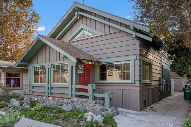 36 Hermosa Avenue, Long Beach