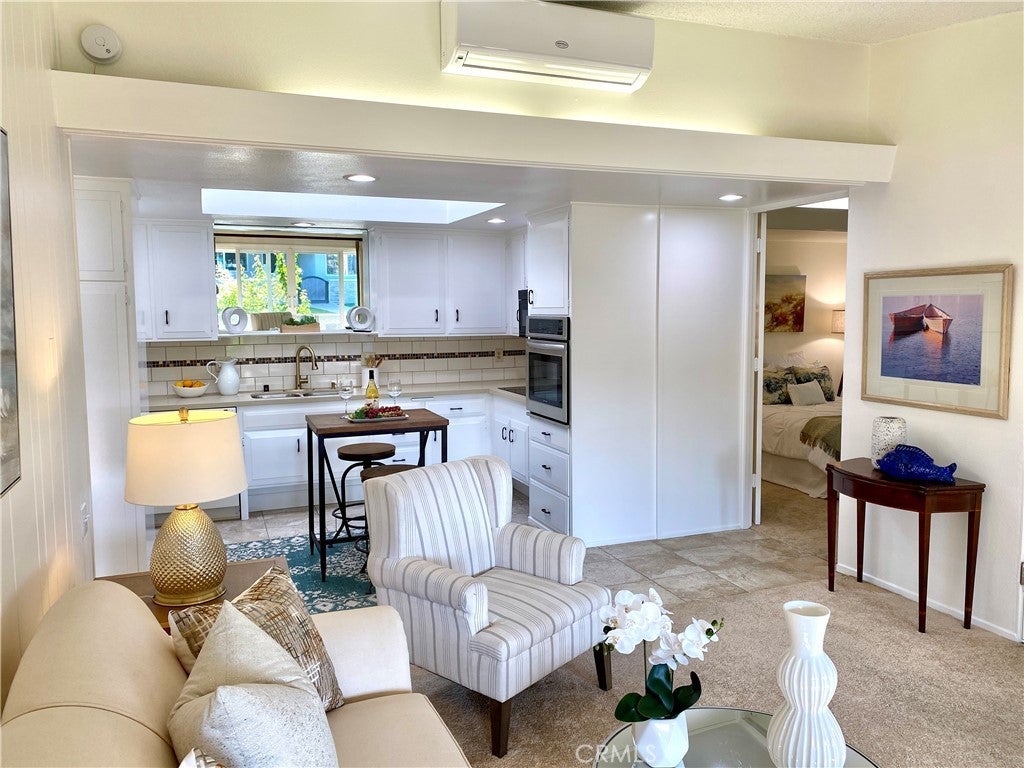 Photo of Listing #PW25243657