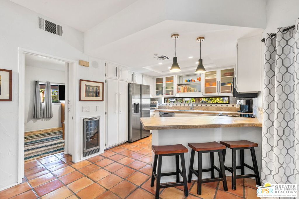 Photo of Listing #25613367PS