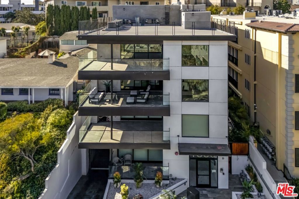 Photo of Listing #25613229