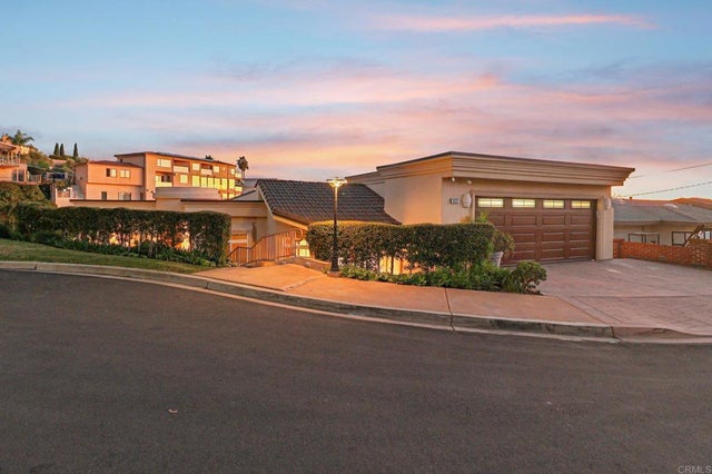 1177 Avenida Amantea, La Jolla.