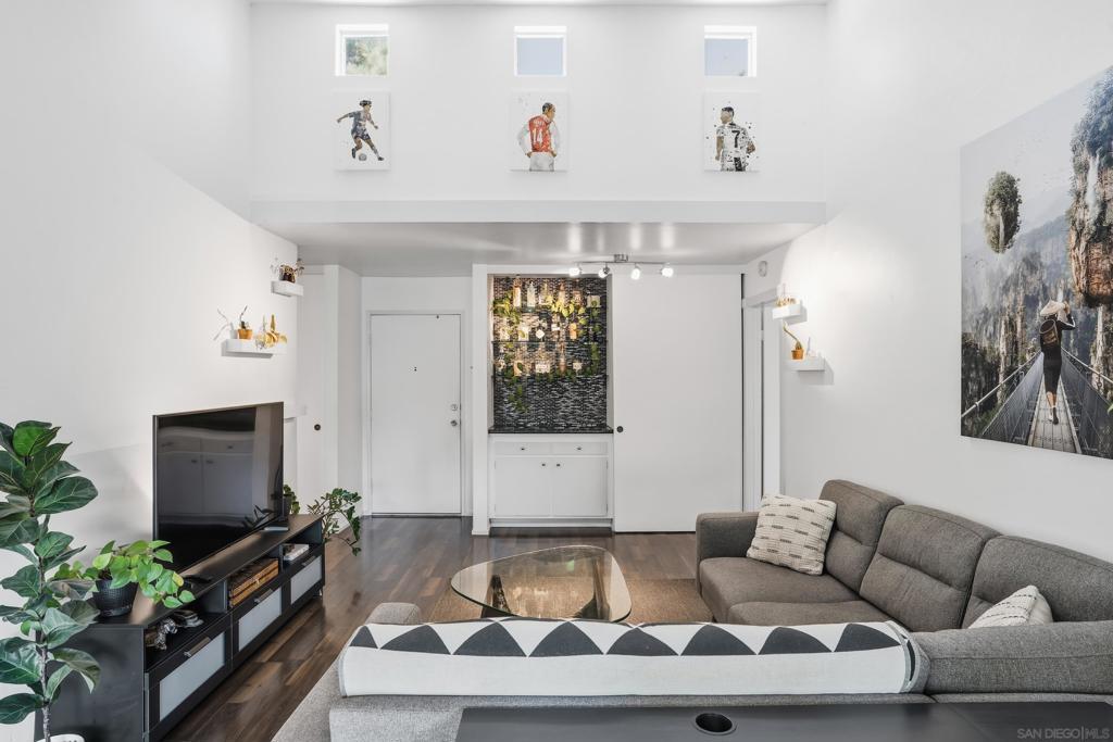 Photo of Listing #250043068SD