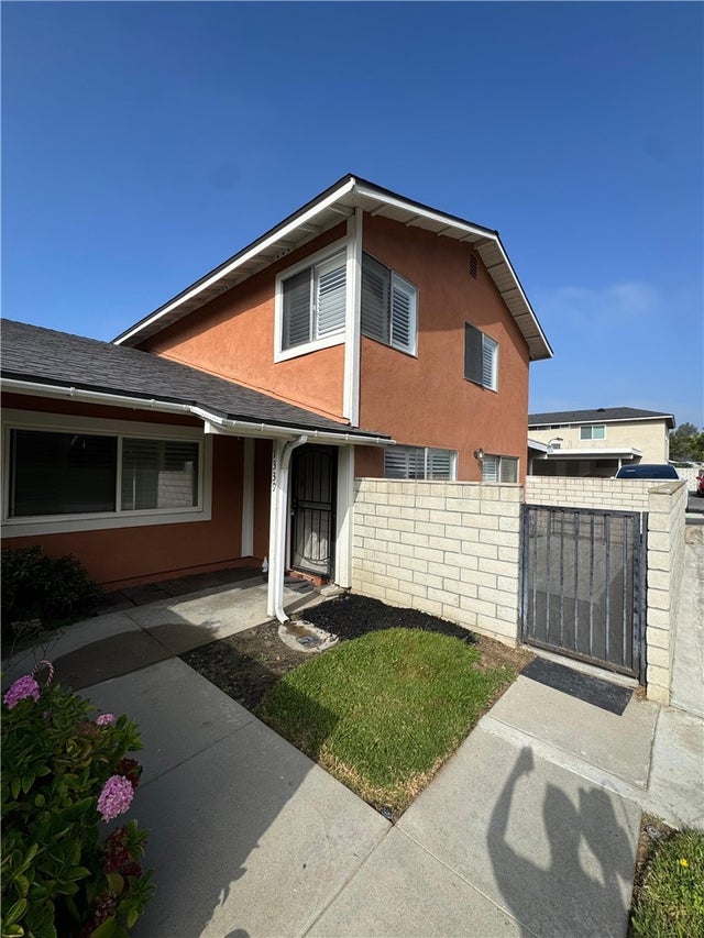 1339 Parkside, West Covina