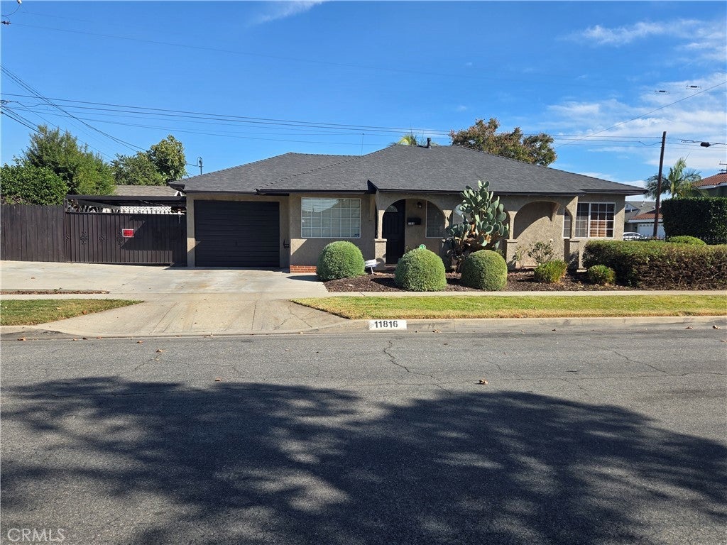 Photo of Listing #IN25251163