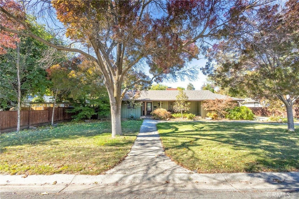 Photo of Listing #LC25250055