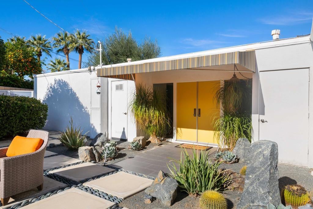 Photo of Listing #219138022DA